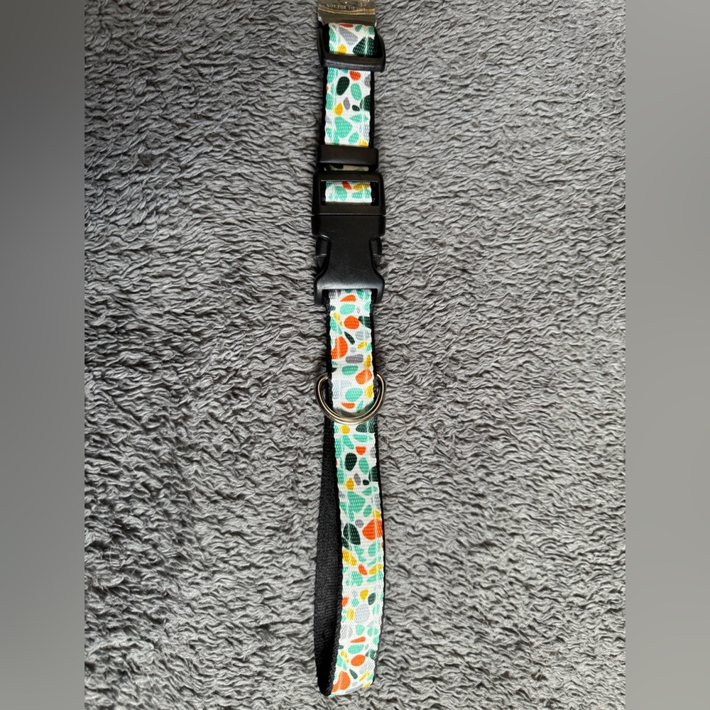 NWT Retriever Adjustable Dog Collar, Large, Multicolor